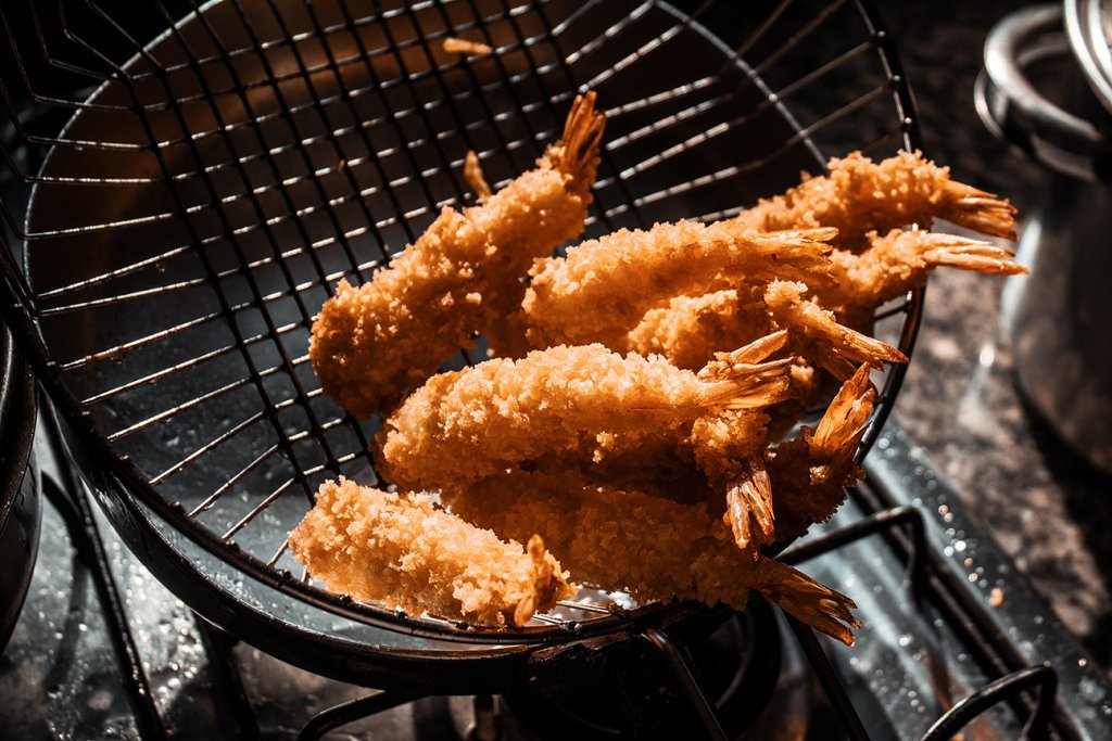 Fried Milanese Shrimp. Photo by Kawê Rodrigues on Unsplash.